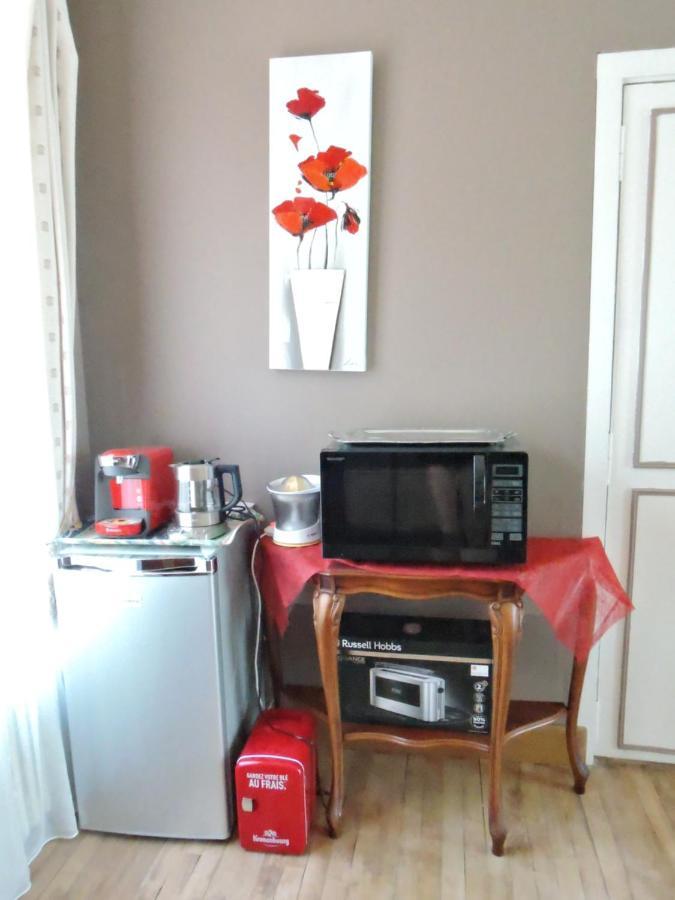 Les Pingouins De La Marne Bed & Breakfast เลอแปโรซูร์มาร์น ภายนอก รูปภาพ